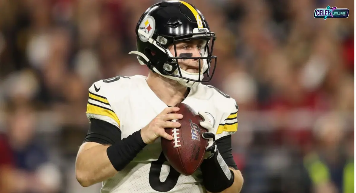 Devlin Hodges left nfl