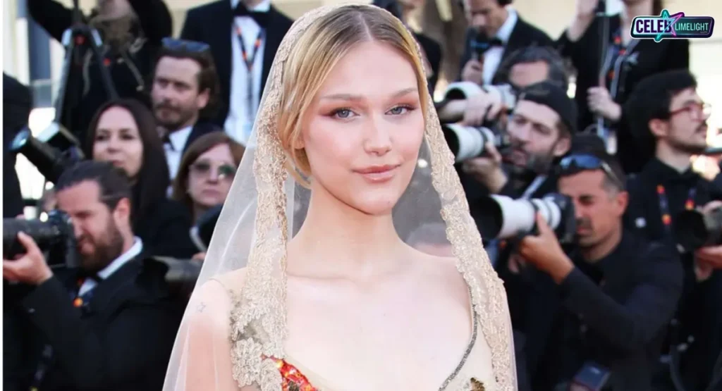 grace vanderwaal net worth